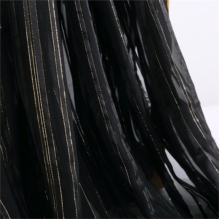 Silk Fabrics factory