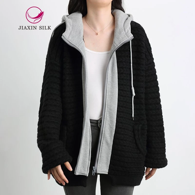 Черная вязаная куртка с капюшоном Knitting Joint